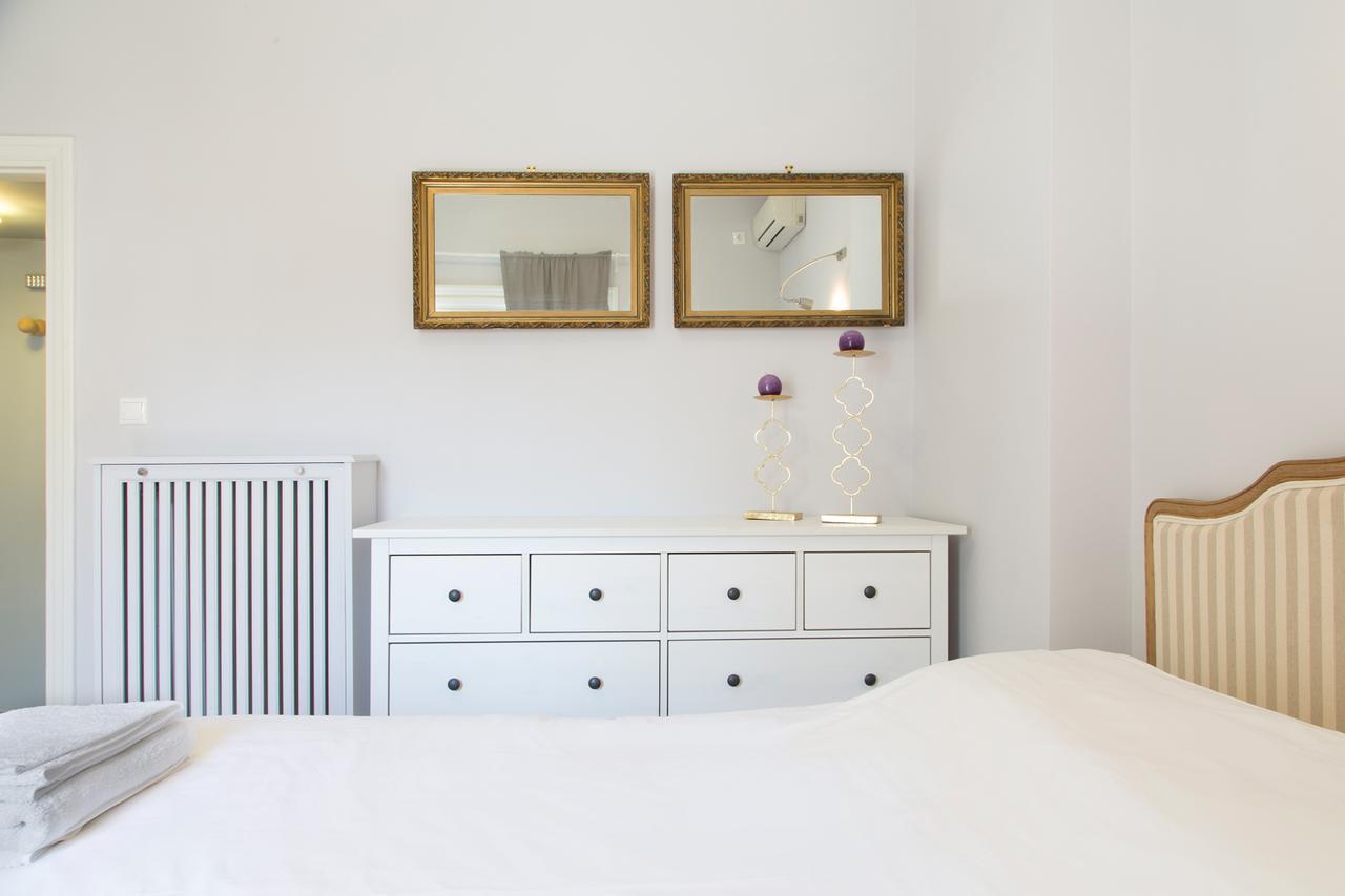 Beautiful Penthouse In Athens With Outside Jacuzziアパートメント エクステリア 写真